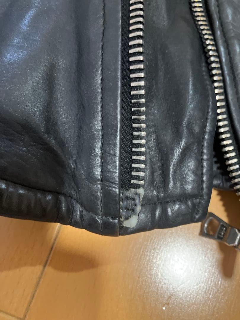 イサムカタヤマバックラッシュ　ダブルライダース　サイズS 牛革黒