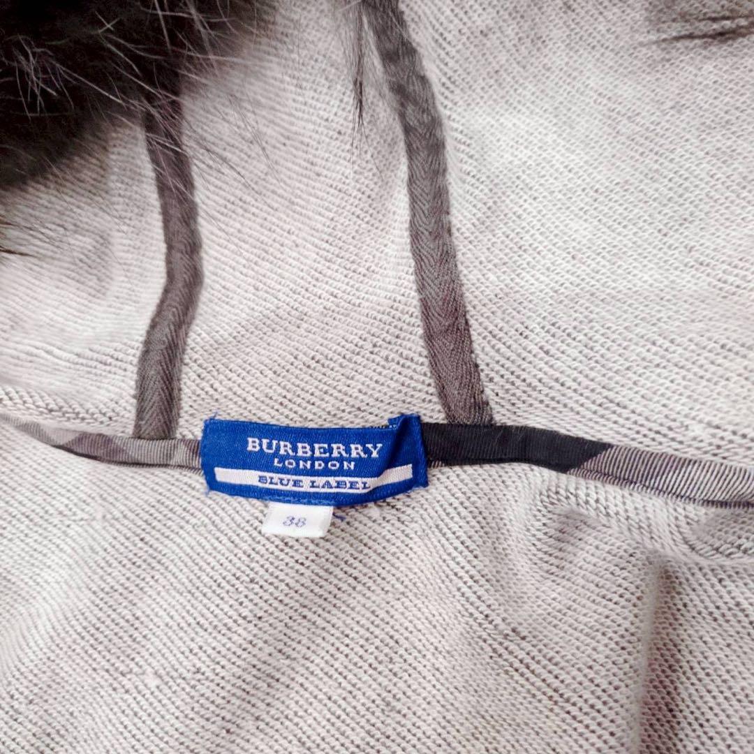 ◾︎希少 美品◾︎ バーバリーブルーレーベル パーカー ファー付 ノバチェック 38