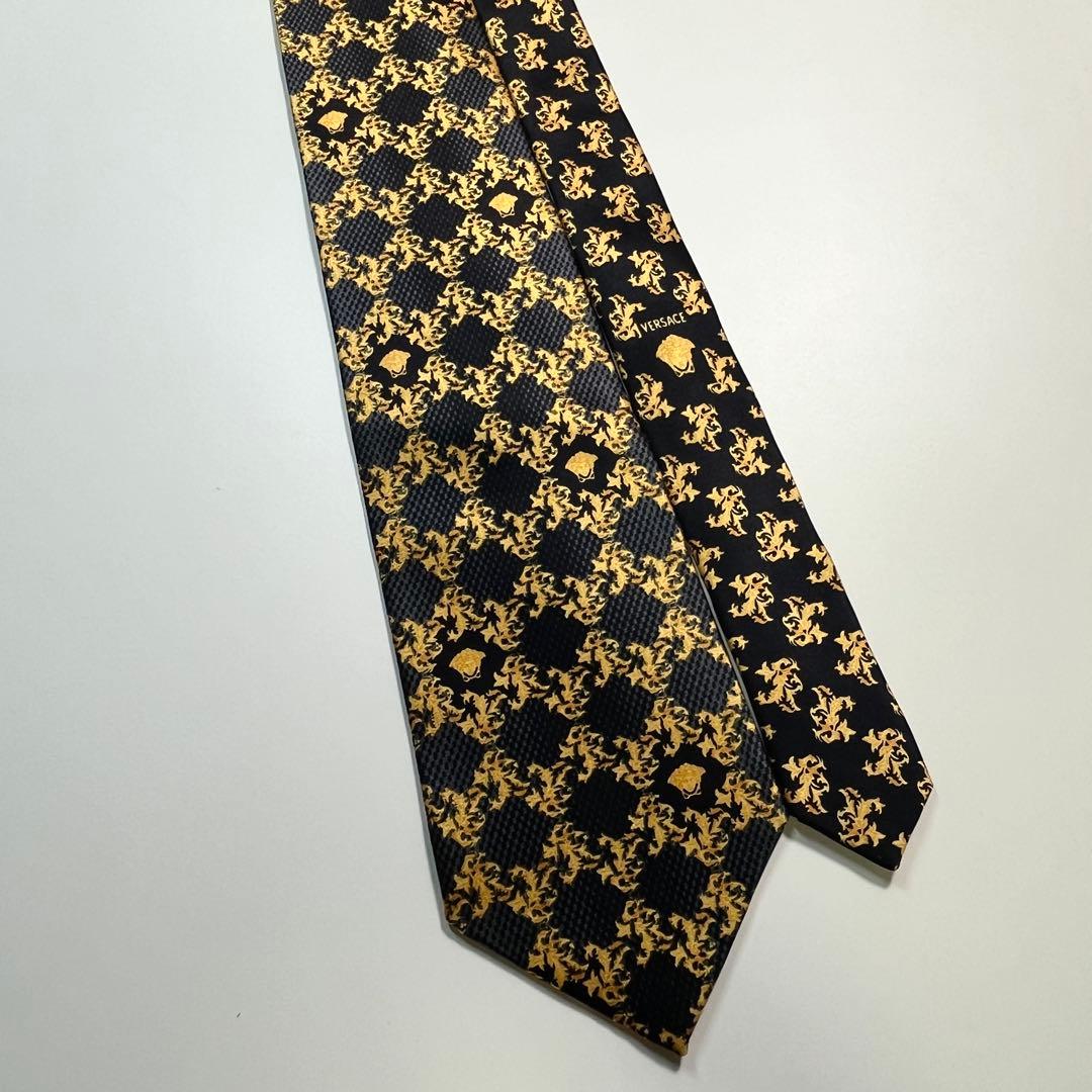✨美品✨VERSACE ヴェルサーチ　ネクタイ　バロック柄　メデューサ　ゴールド