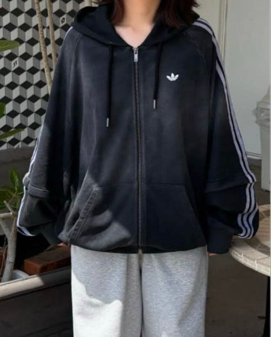 adidas ADILENIUM ウォッシュオーバーサイズフルジップパーカー