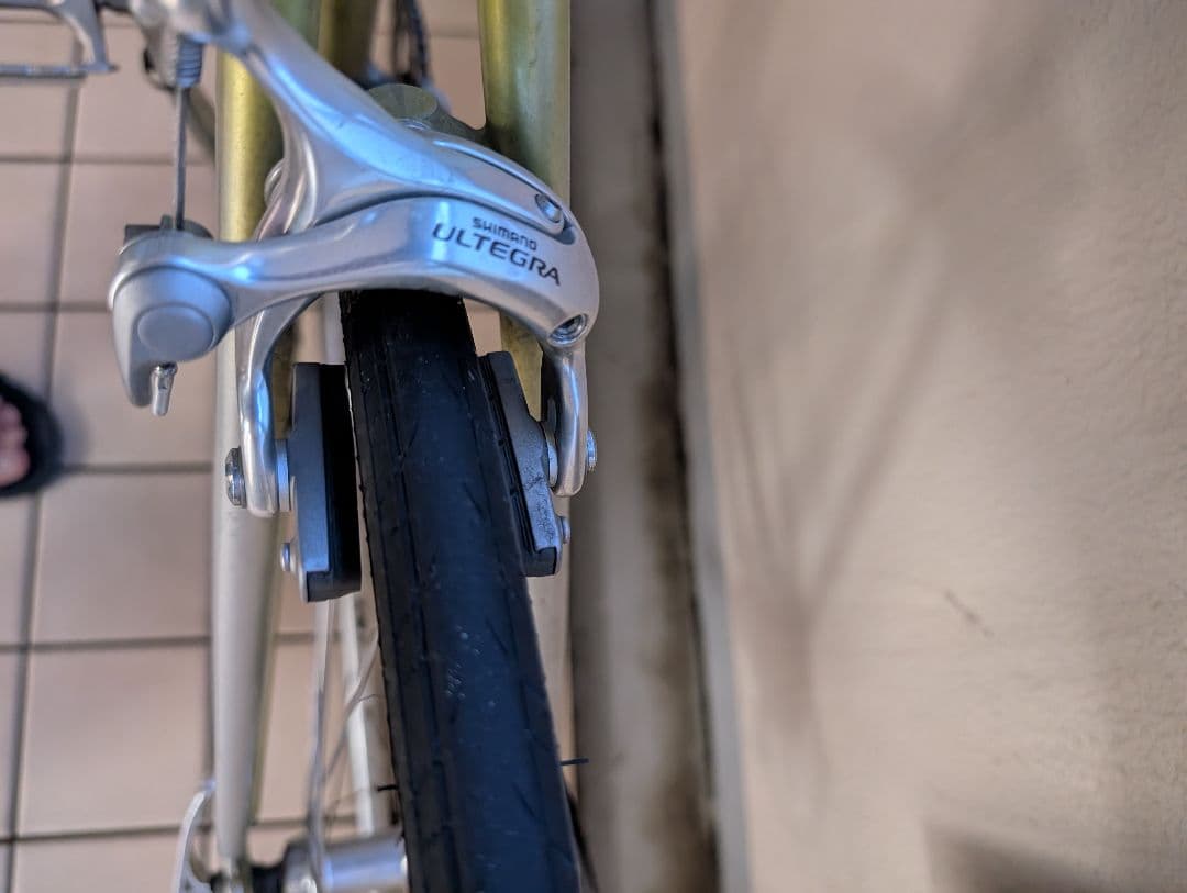 シマノ・アルテグラ搭載 FUJIロードバイクBalladＲ