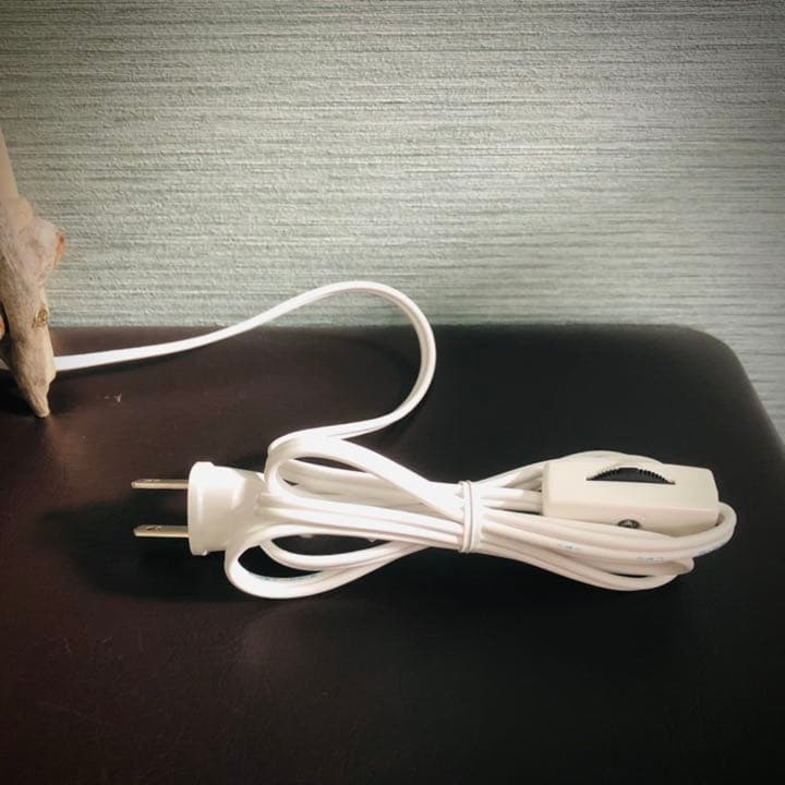 ハンドメイド　流木のテーブルランプ　ろうそく型電球　〜Forest〜