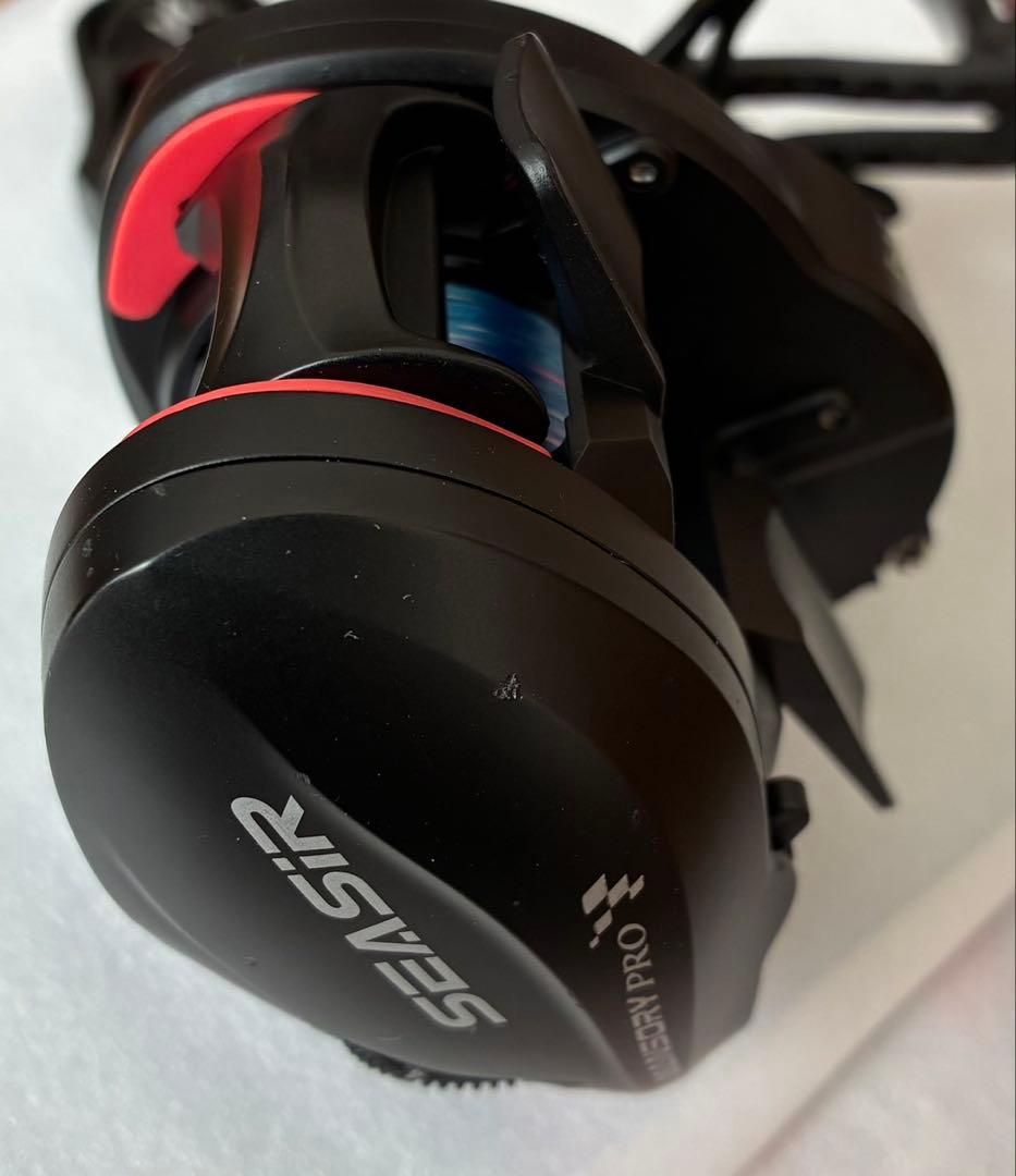 ベイトフィネスリール Seasir MANSORY PRO 【右ハンドル】