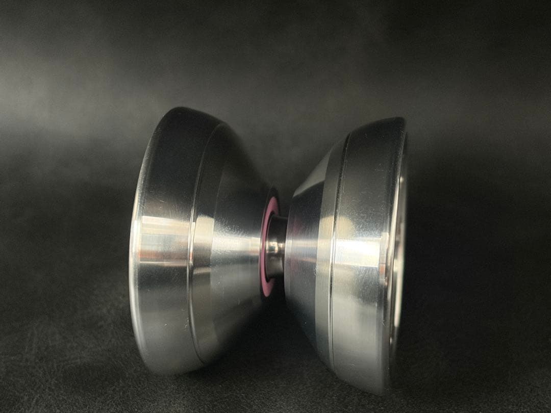 コンソレイユ　イシコリドメ　RAW 中空ヨーヨー　アルミキャップ