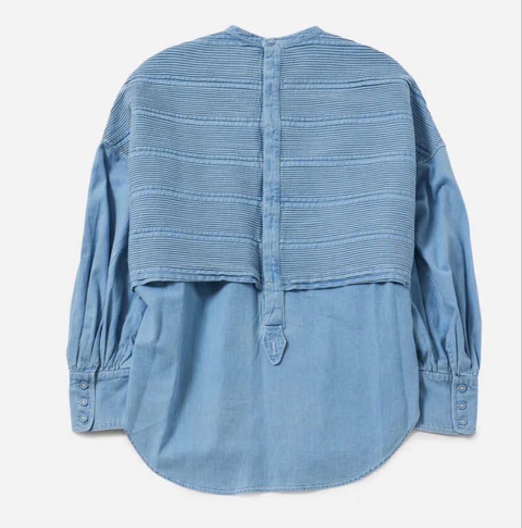 Pheeta Trinityデニムブラウス　フィータ　ピンタック