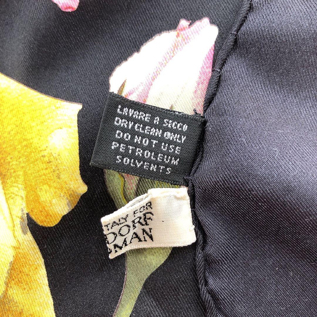 GUCCI*グッチ　シルク100%スカーフ　フローラ　花柄　ローズ　バラ