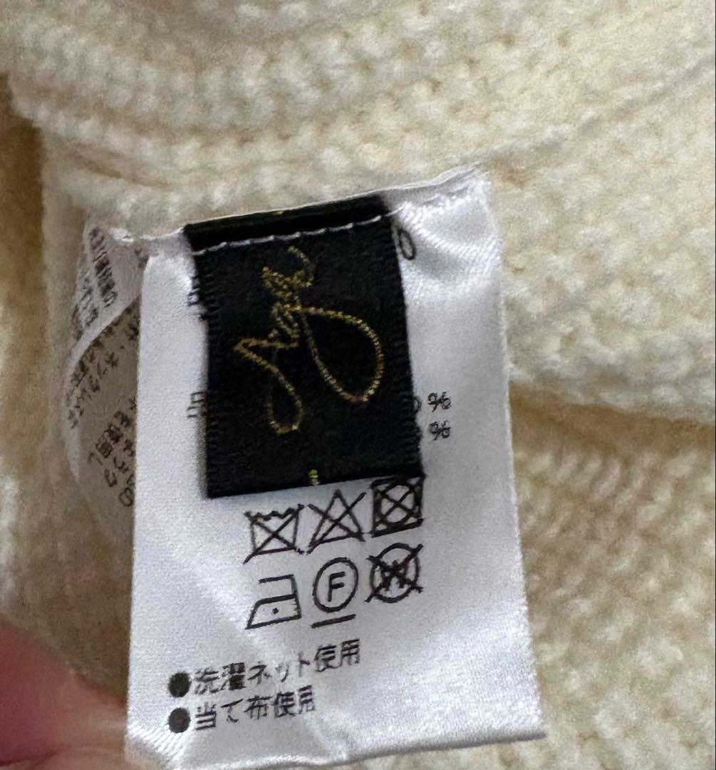 【最終価格】Aga☆ニットベスト　オフホワイト