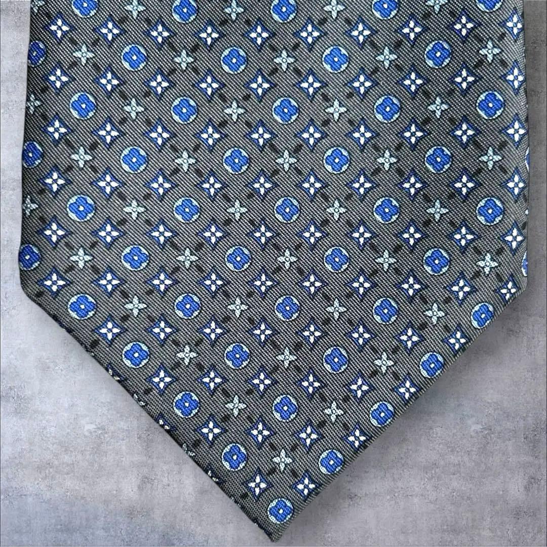 美品　LOUIS VUITTON ネクタイ　モノグラム　グレー　ブルー