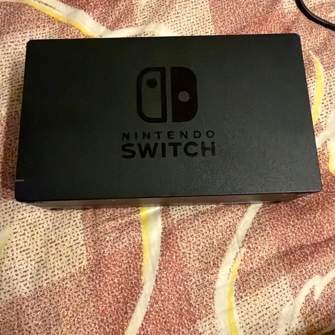 Nintendo Switch本体　マリカーフルセット　プロコン　充電器付き