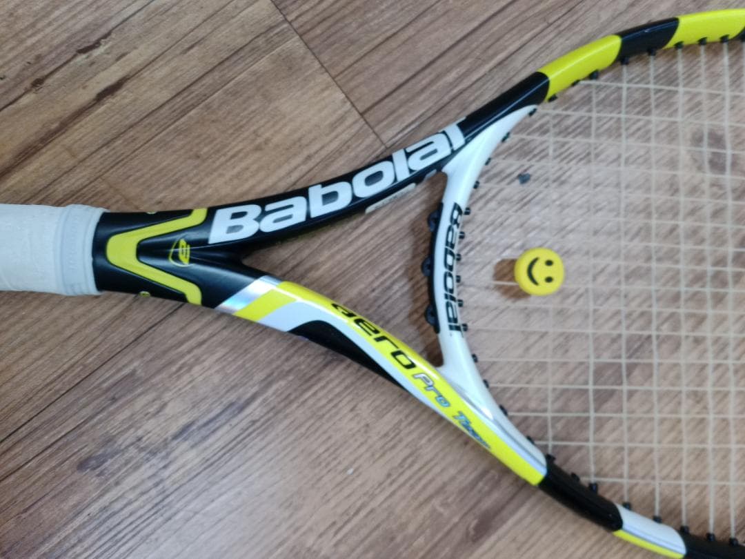 都《AFLPM》Babolat aoro pro Team　テニスラケット