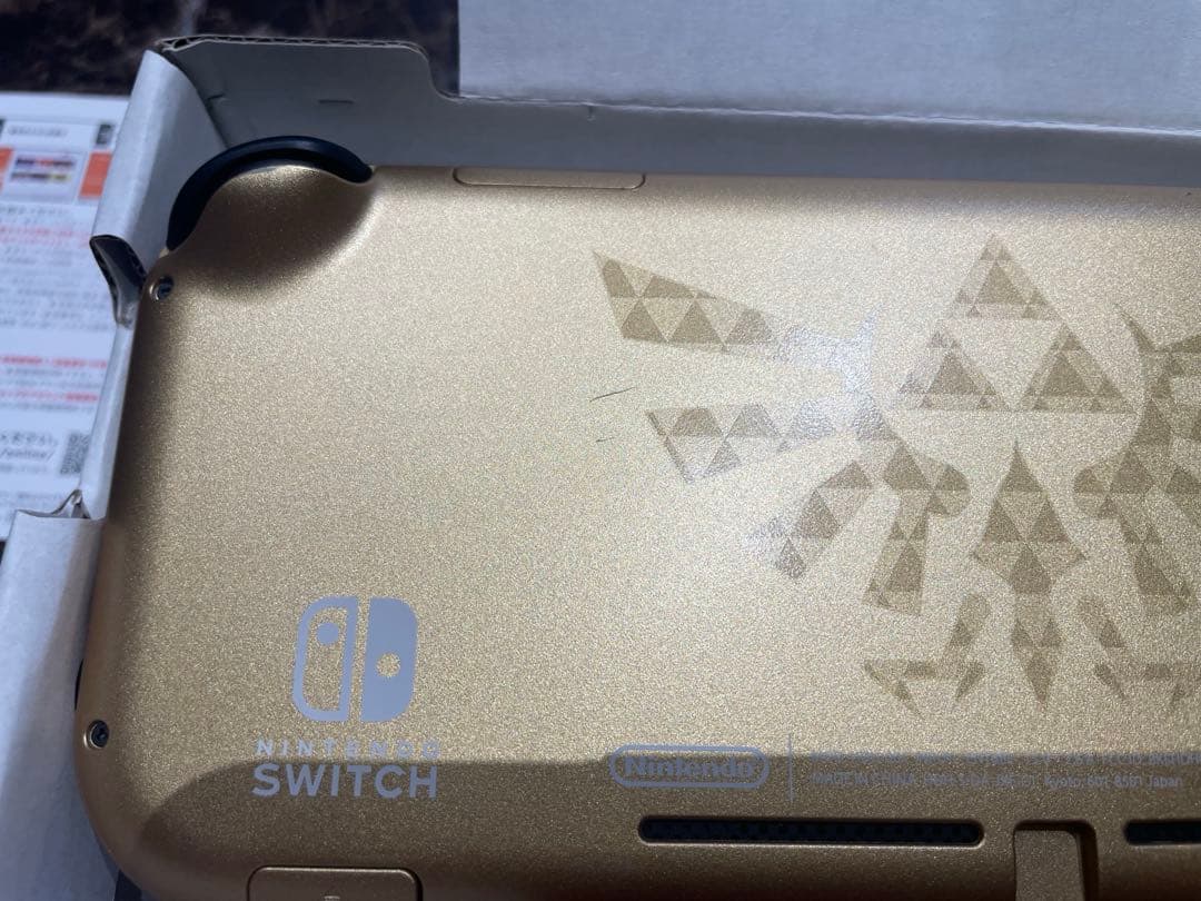 今だけお買い得✨Switch Switch Lite本体 ハイラルエディション