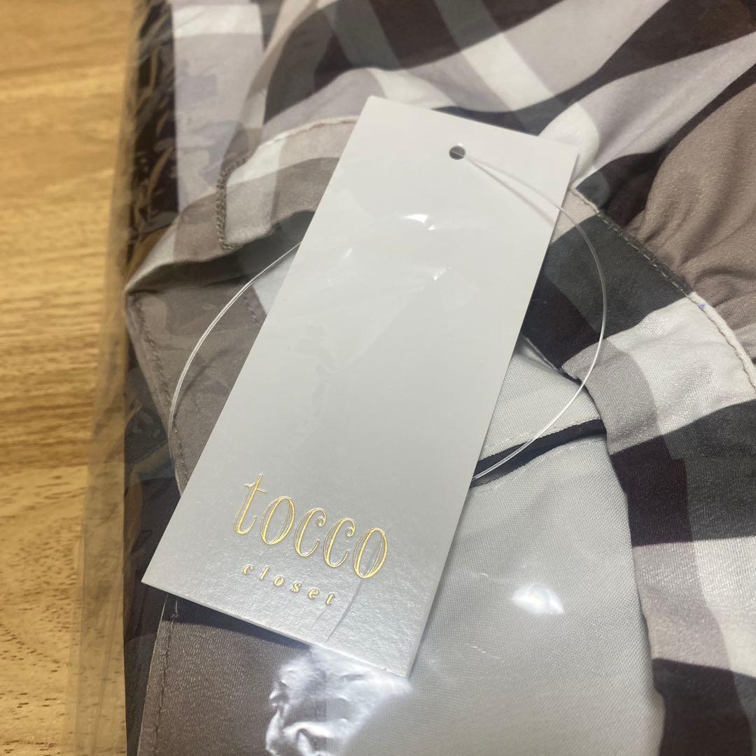 【新品】ビックボウタイリボン付きチェック柄シャーリングワンピース