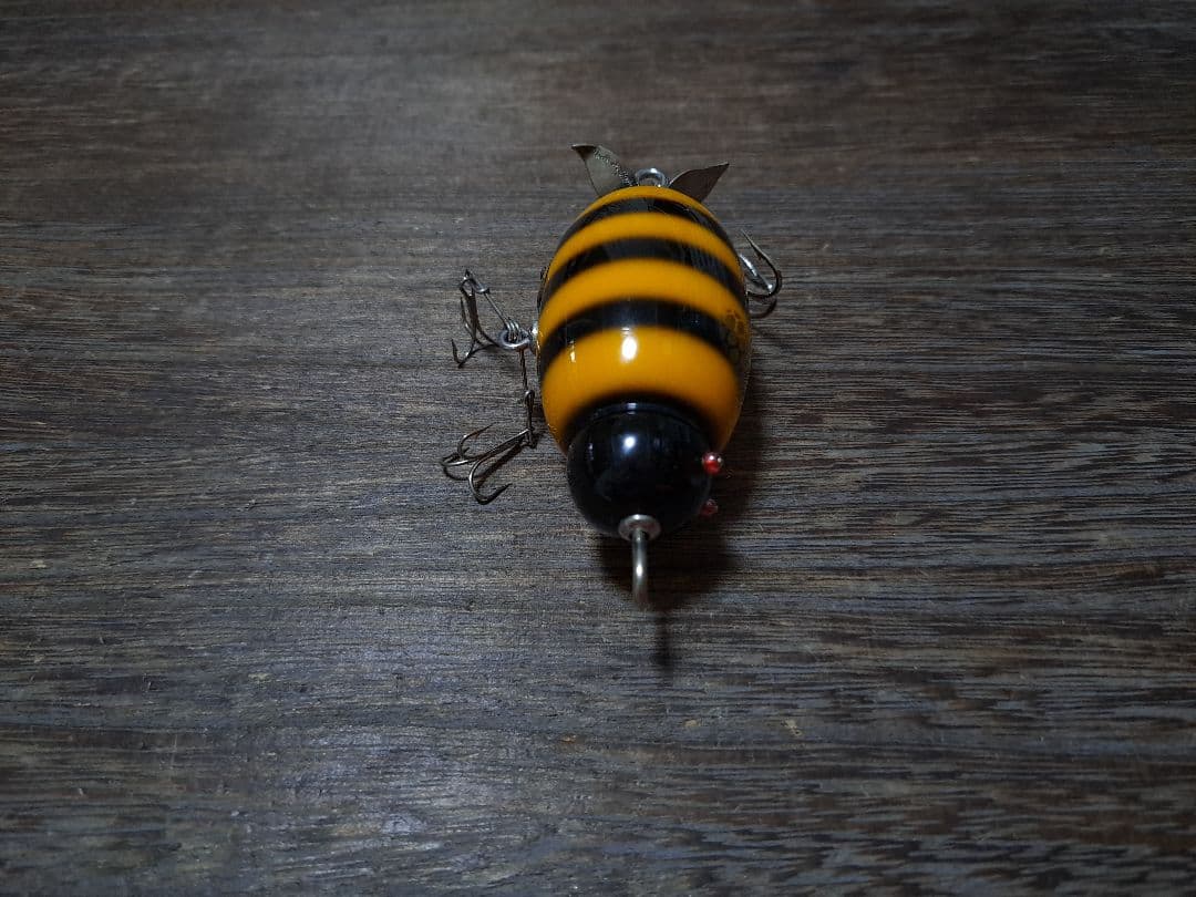 道楽　DOWLUCK　ドウラク　津屋川亀吉　8(ハチ)