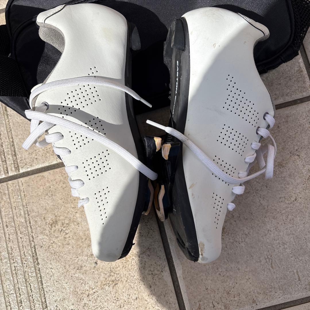 【GIRO】ジロ ビンディングシューズ サイクルシューズ 白 37.5 中古