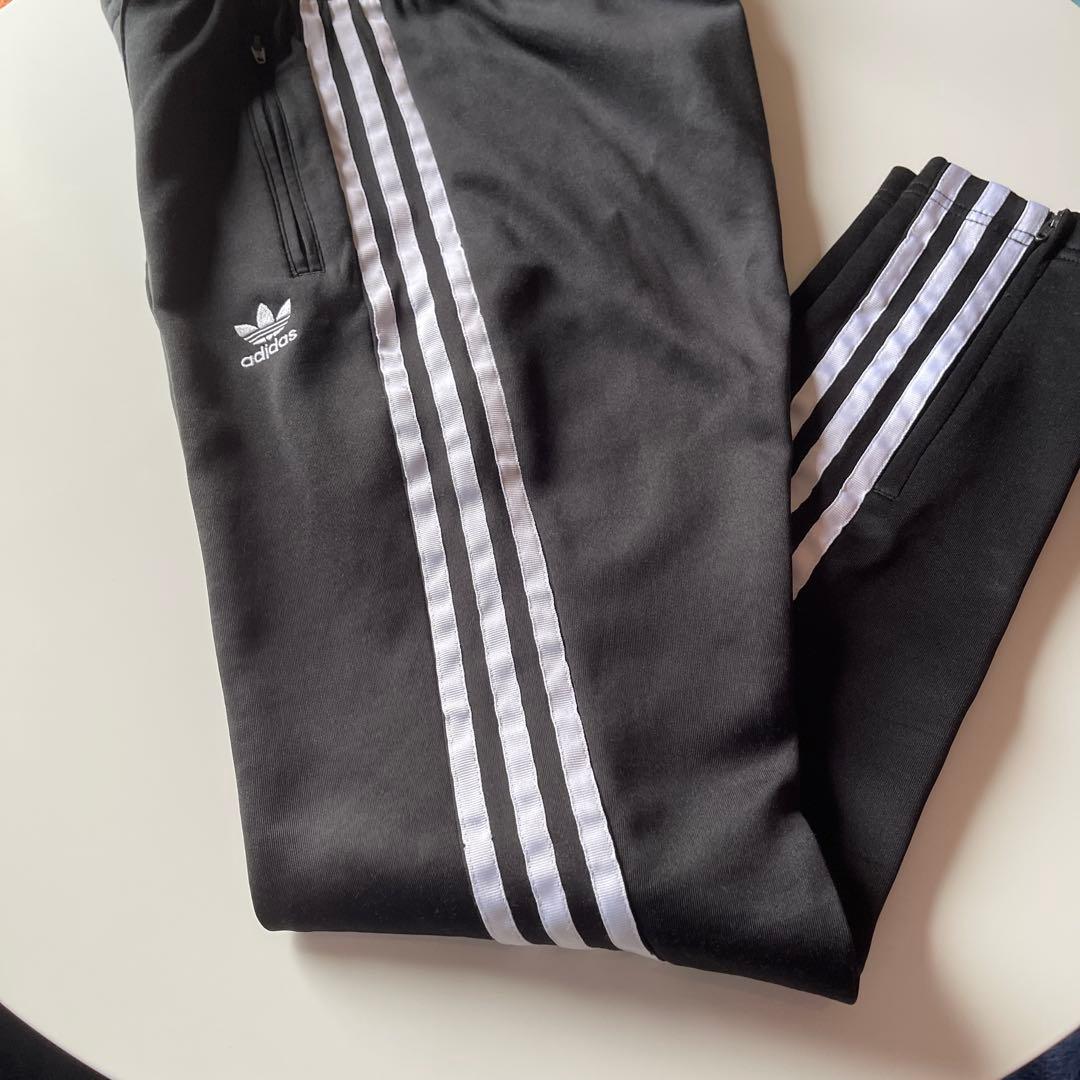 アディダス　トラックパンツ　L 黒　人気　スリーライン