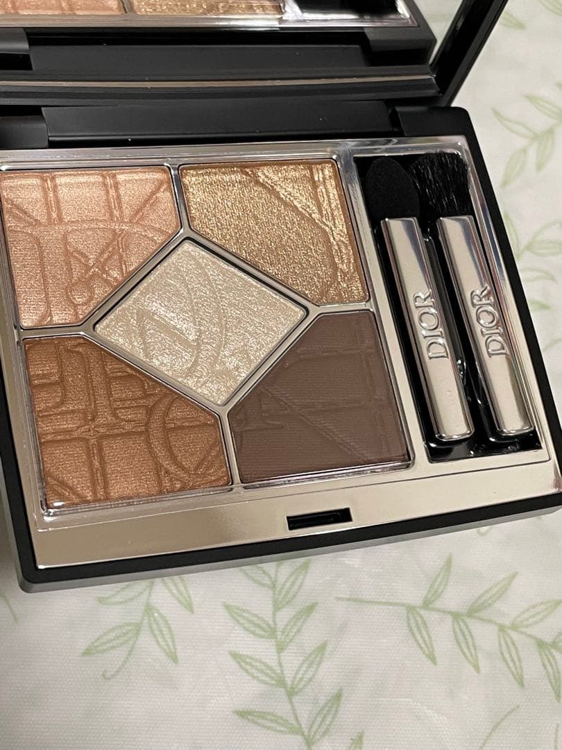 ディオールショウ サンク クルール 557 ブラウン カシミア