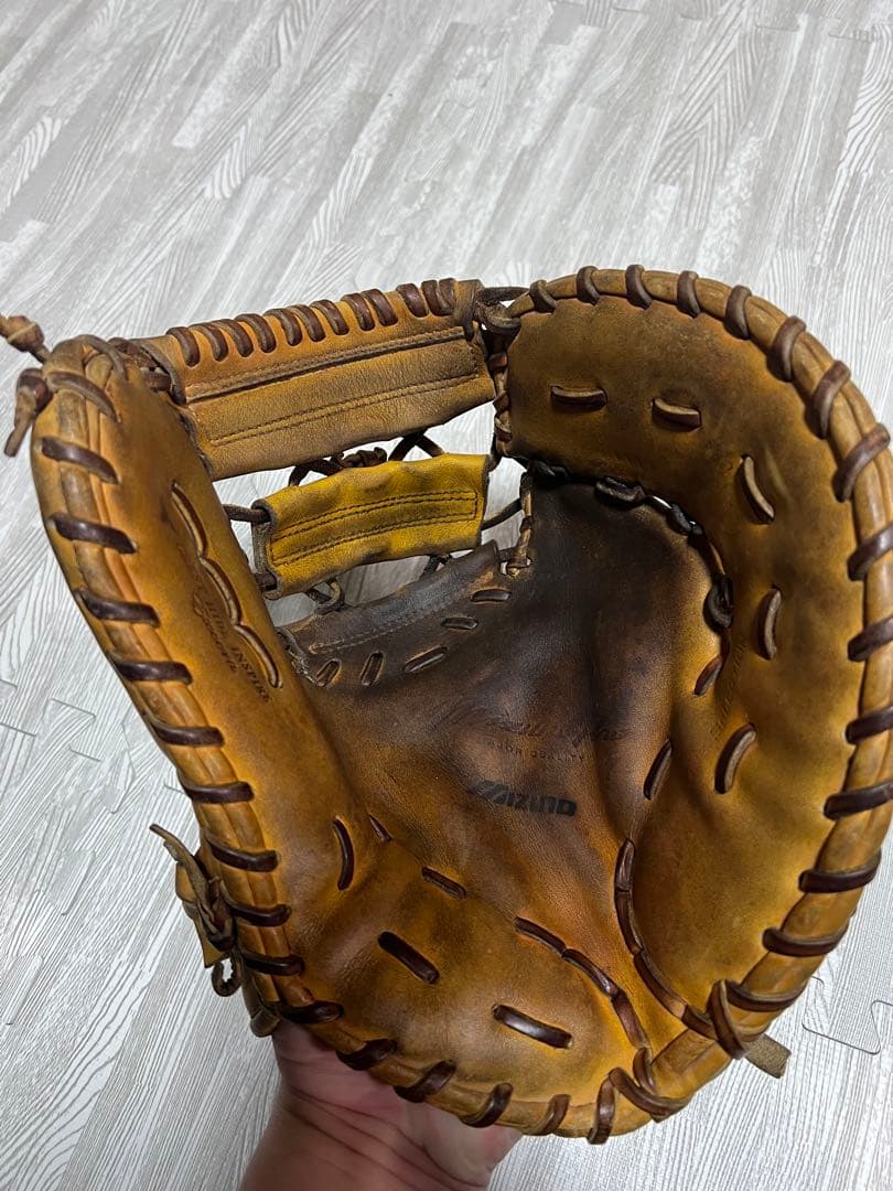 ちょも　ミズノプロ　硬式グローブ 右投げ ファーストミット　イエロー
