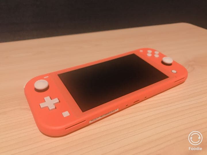 Nintendo switch Lite コーラル／桃太郎電鉄ソフト付き