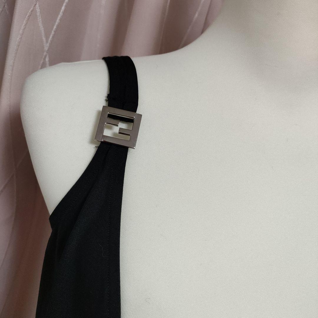 美品❢ベスト　ロングジレ　FENDI　フェンディ　40