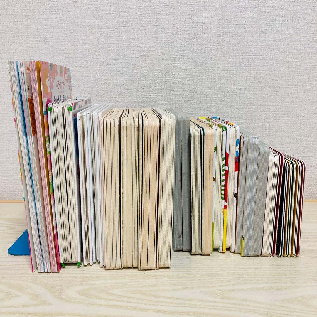 【最終値下げ！】0〜2歳　絵本・離乳食の本まとめ売り　20冊＋1冊