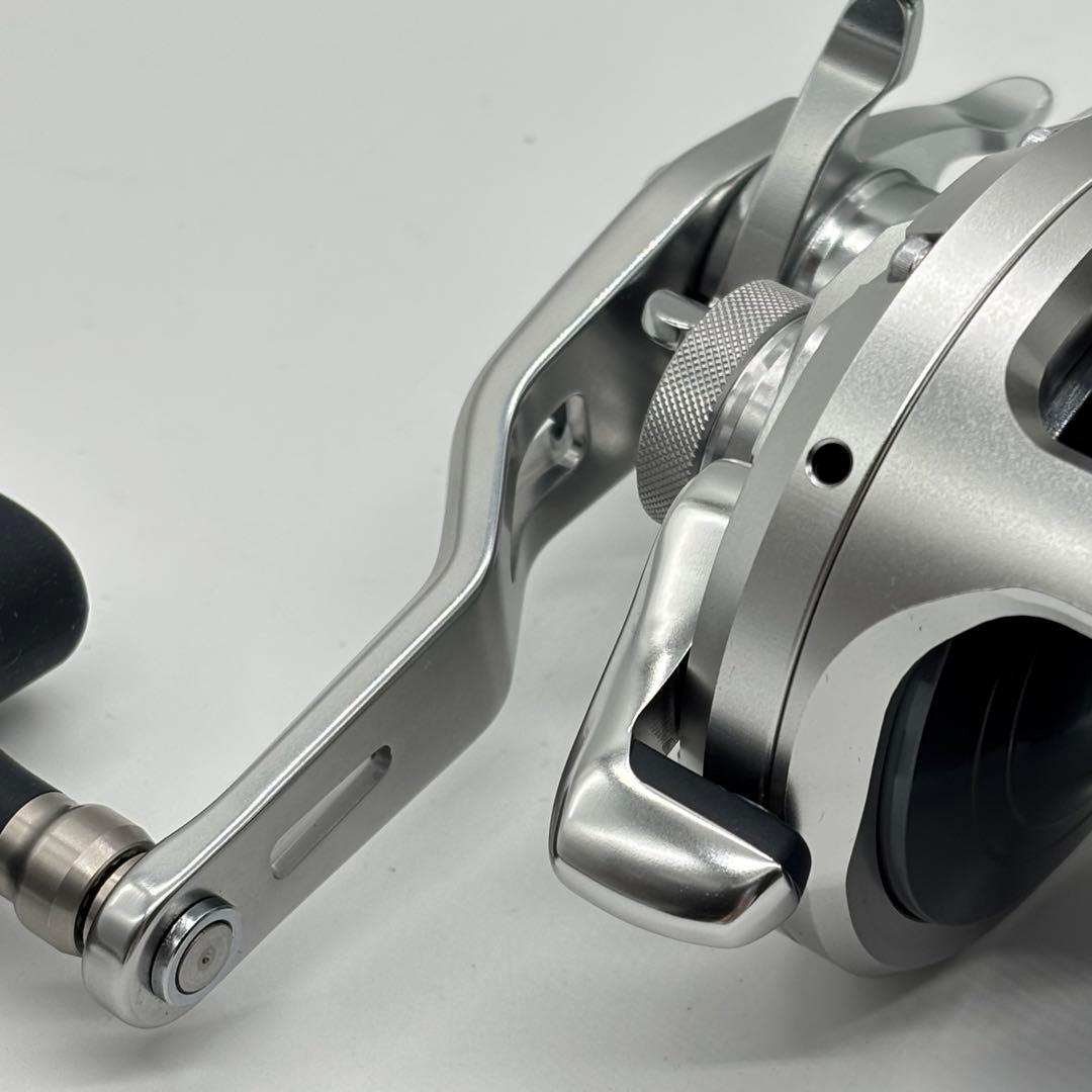 SHIMANOリール オシアジガー 2000NRHG 03671