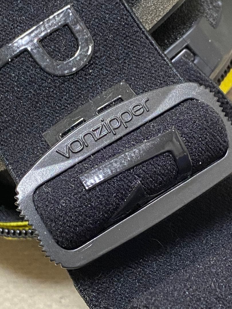 ポンジッパー　スキー　スノボ　ゴーグル　ケース