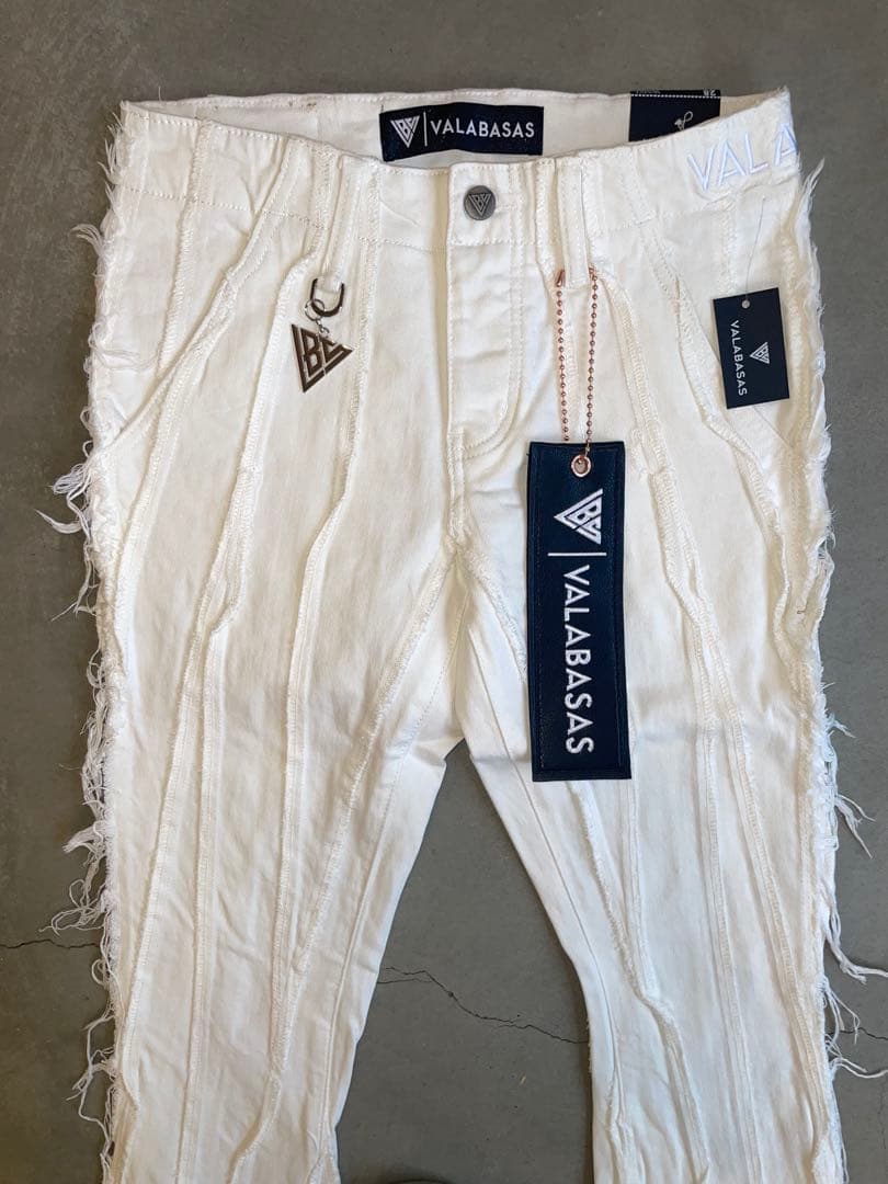 valabasasバラバサス クラッシュリペアスキニーフレアデニム ホワイト29