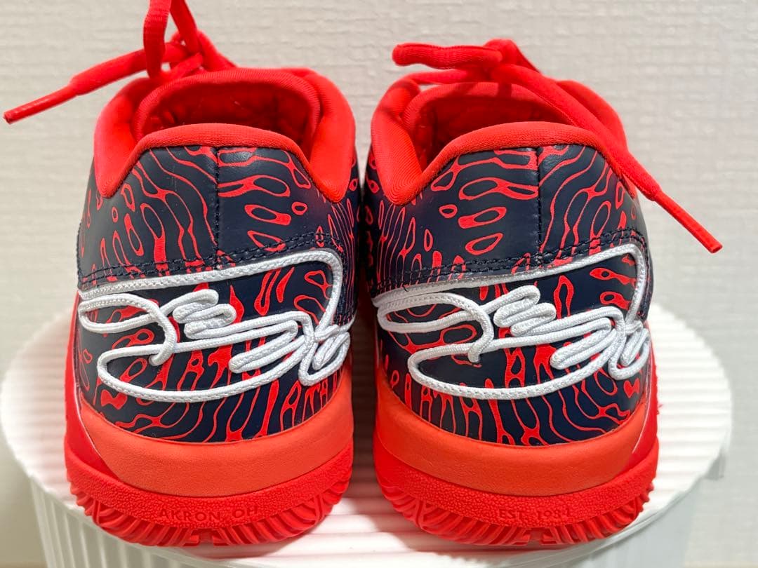 新品⭐︎NIKE ナイキ レブロン 22 24cm バスケットボールシューズ