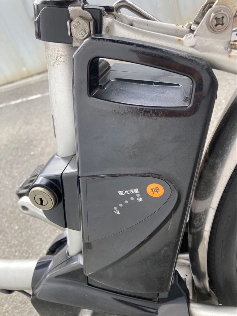 1839業界最長12ヶ月保証付！送料無料エリア多数！安全整備済み！電動自転車