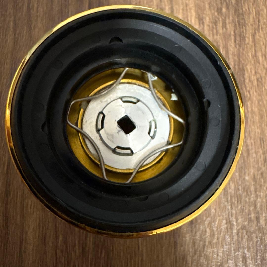 20 ツインパワー　c3000MHG スプール