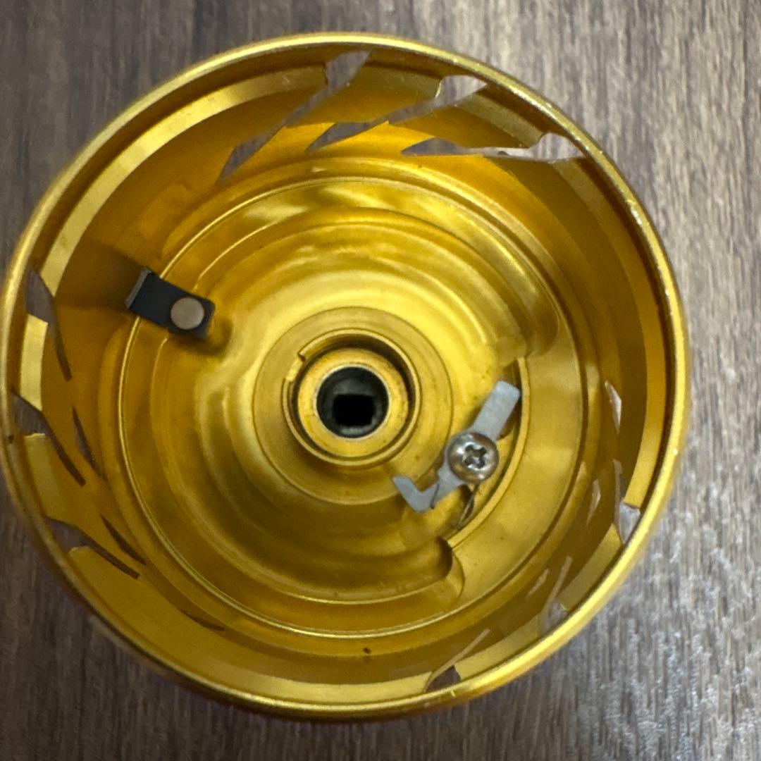 20 ツインパワー　c3000MHG スプール