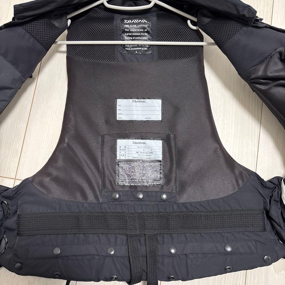 DAIWA TOURNAMENT ライフジャケット Lサイズ