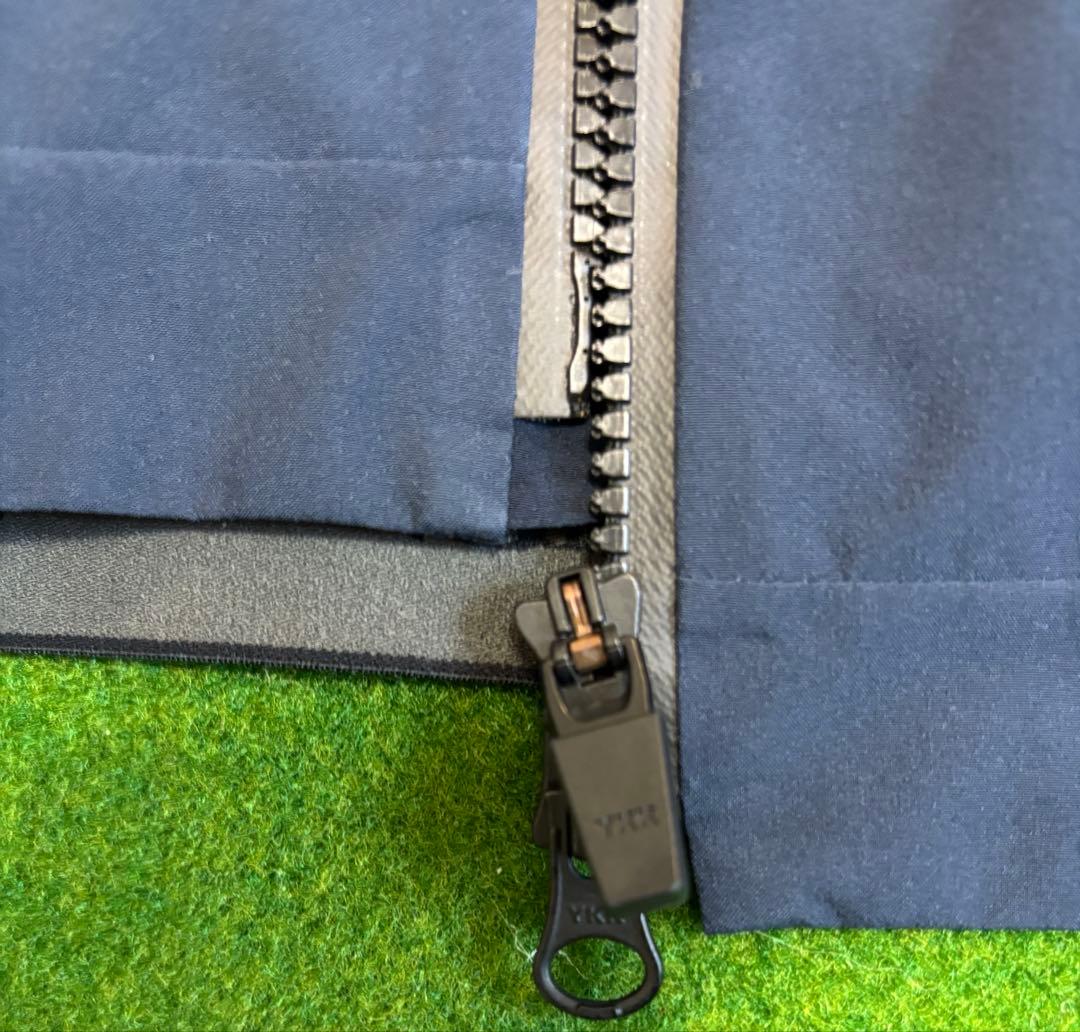 定価15000円 トラビスマシュー　撥水ジャケット　メンズMサイズ　ネイビー