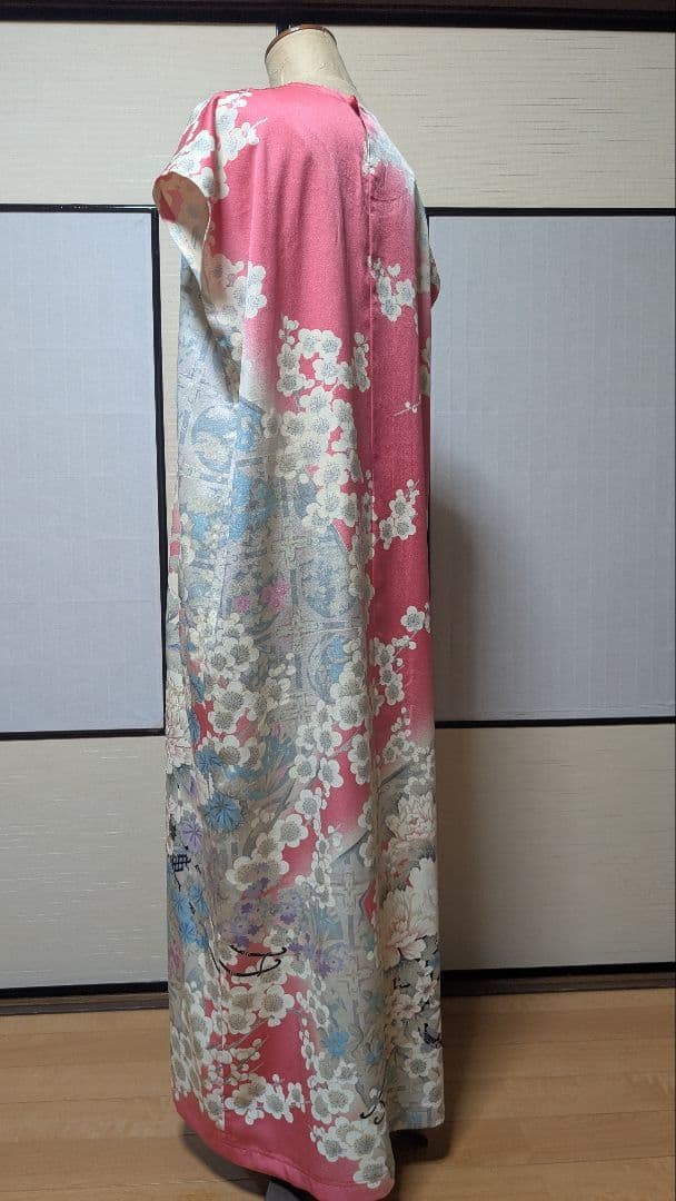 着物リメイク　振袖ピンク　バックループ　ロングワンピース　チュニック