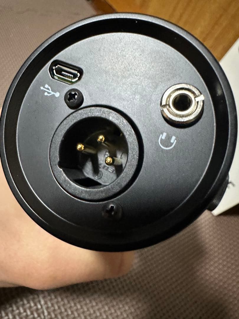 SHURE MV7 ポッドキャストマイク 美品 動作確認済み 付属品あり 箱あり