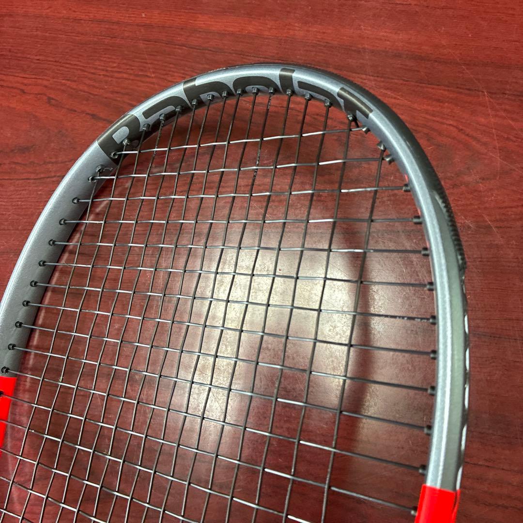 バボラピュアストライク98 16×19 グリップ2