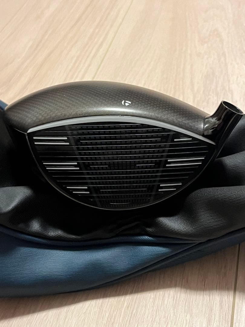 ⭐︎未使用品⭐︎テーラーメイド Qi4D コアモデル ドライバー10.5°ヘッド単体