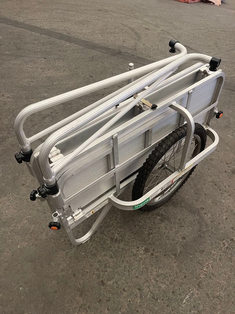 シルバー リヤカー オフロードタイヤ付き