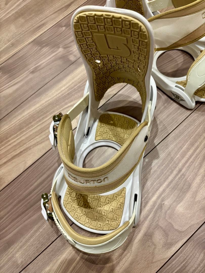 BURTON スノーボードビンディング ホワイト/ベージュ