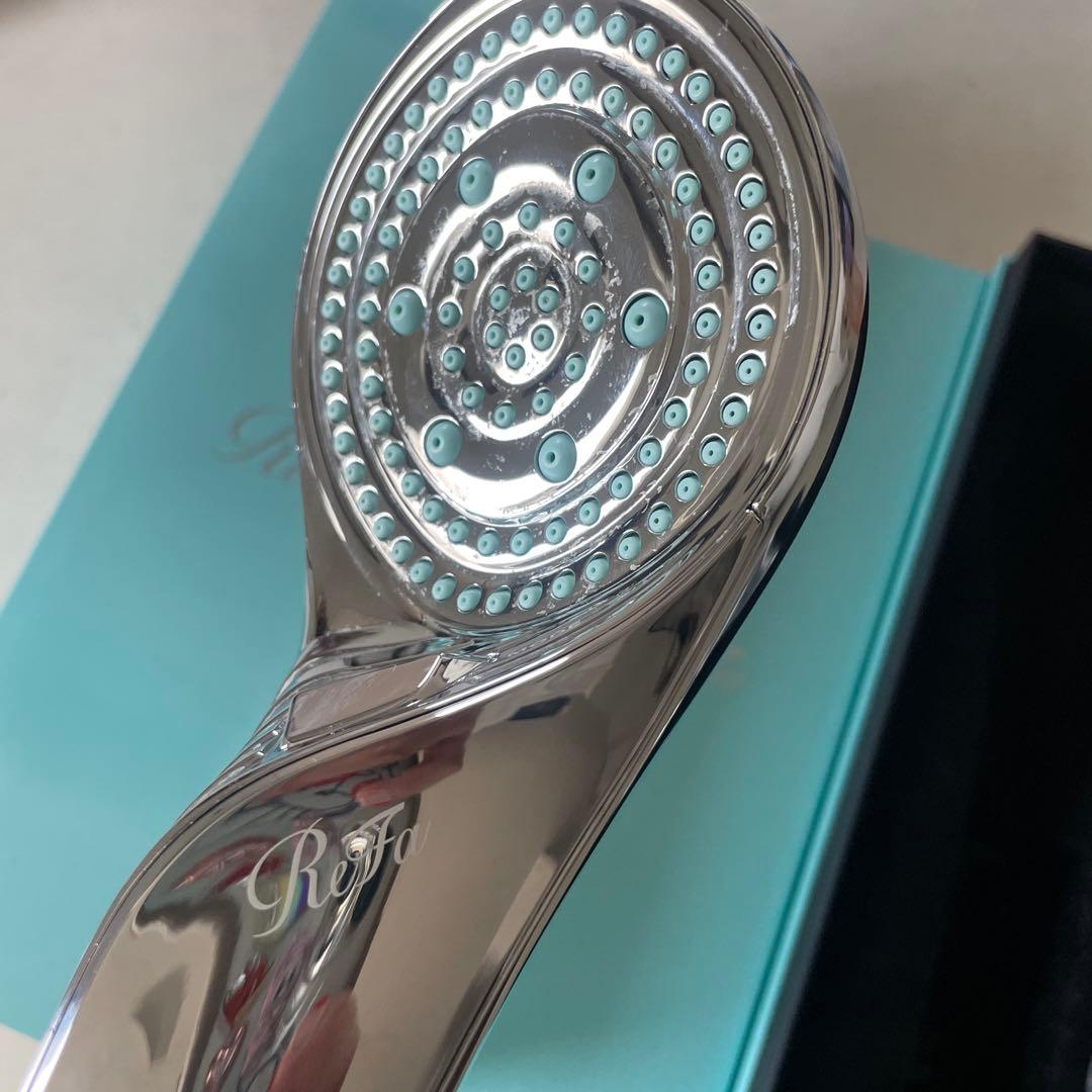 ReFa スパイラルデザイン シャワーヘッド　箱付き