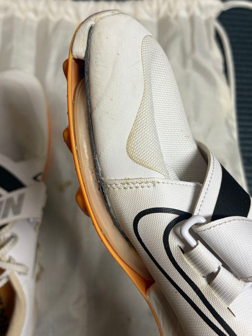 （最終値下げ）ナイキ エア ズーム LJ エリート 2