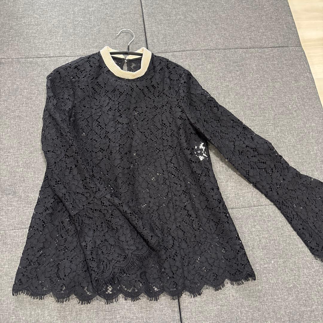 【セレモニーに最適】レースブラウス　ブラック　allureville