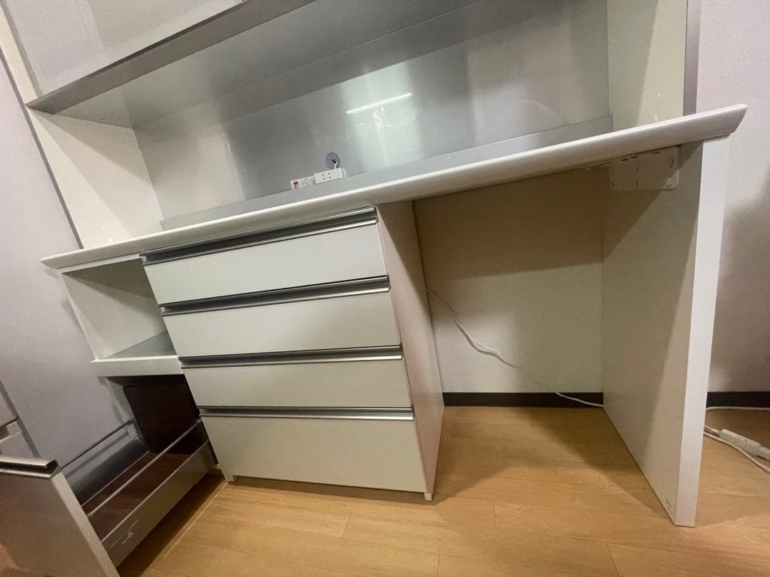 ポ*ド様 超美品　パモウナキッチンボード　170㎝幅　食器棚