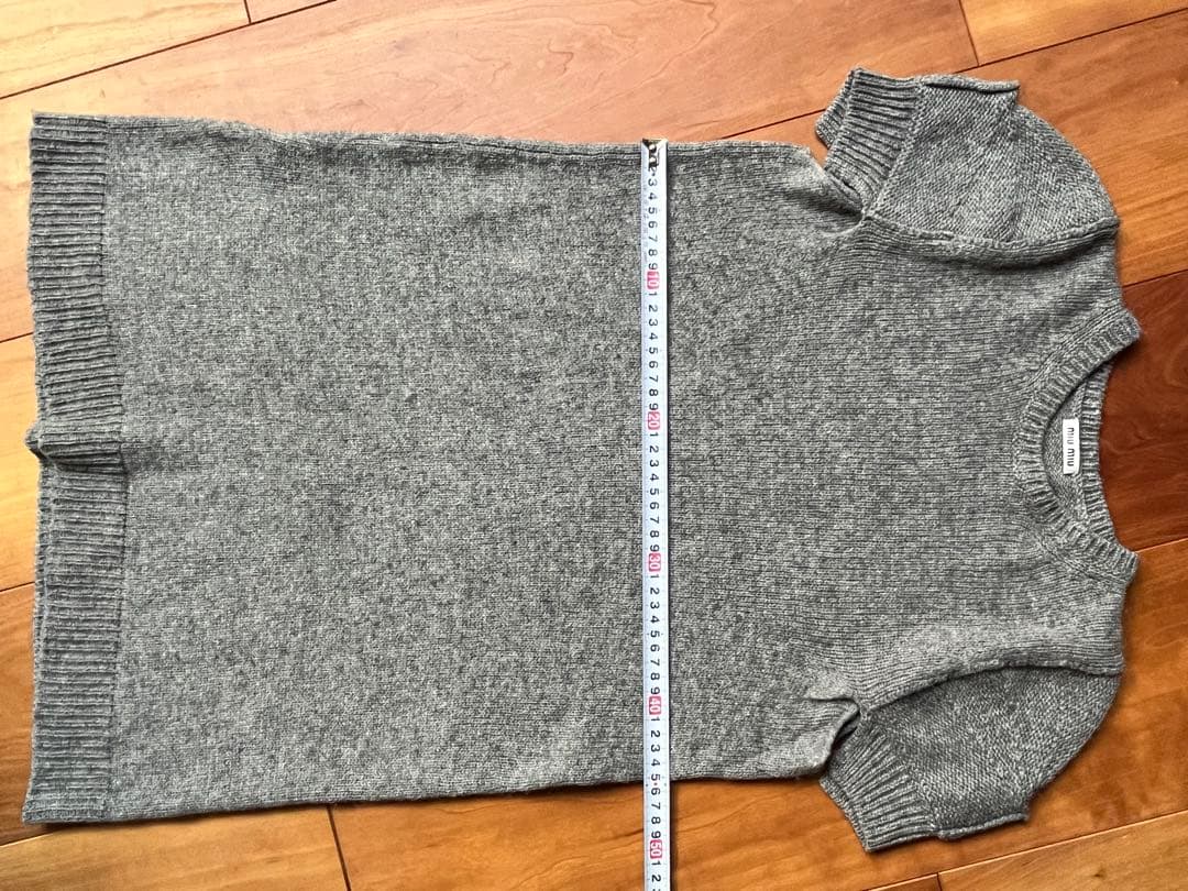 MIUMIU グレー 半袖ニットワンピース