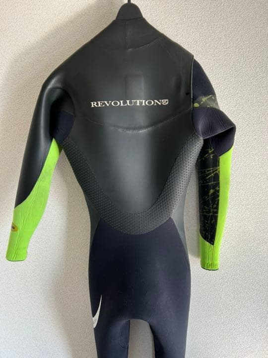 REVO オーダーメイド5ミリウエットスーツ