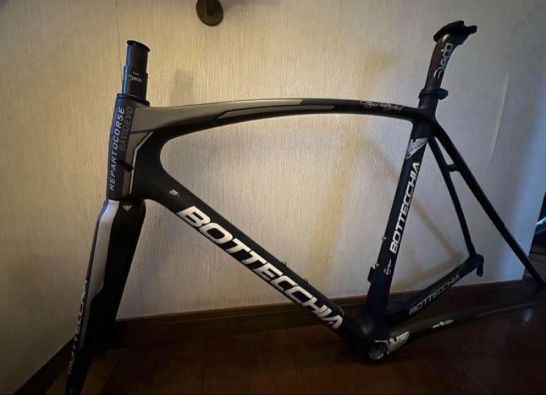 ボッテキア カーボンフレーム ロードバイク Deda シートポスト