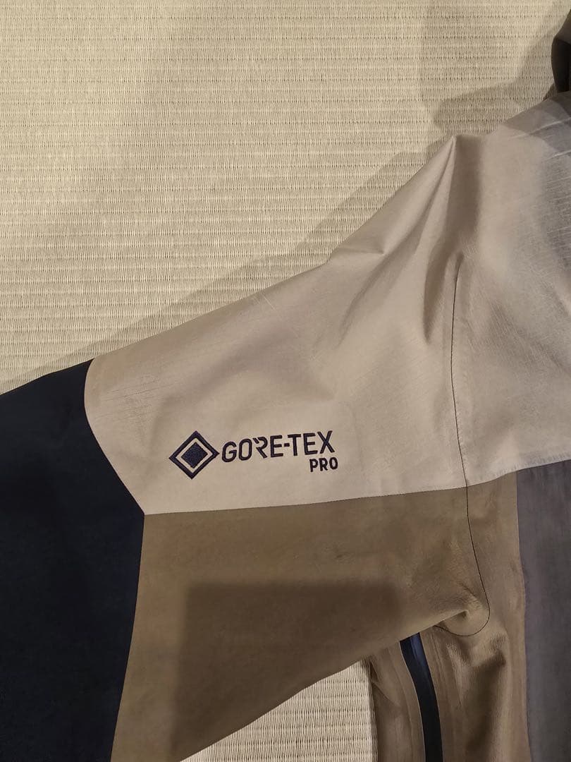 スキー PeakPerformance Vertical GORE-TEX Pro 3L