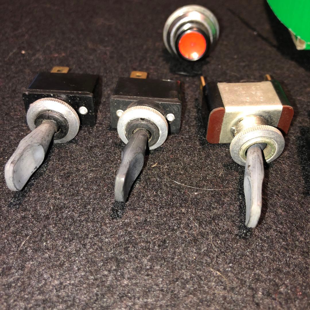 ケーターハムスーパー7BDRに使用していた各種スイッチセット 、