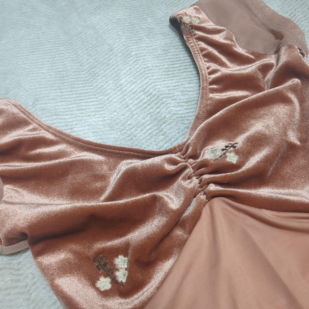 ayaページです。 Class in ベロア刺繍 レオタード S