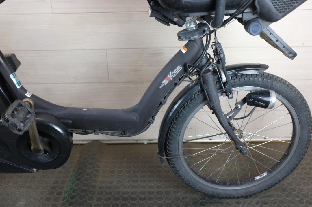 ⋆*⋆様 電動自転車 ヤマハPAS　KISS　20インチ　3段　8.7Ah充電器